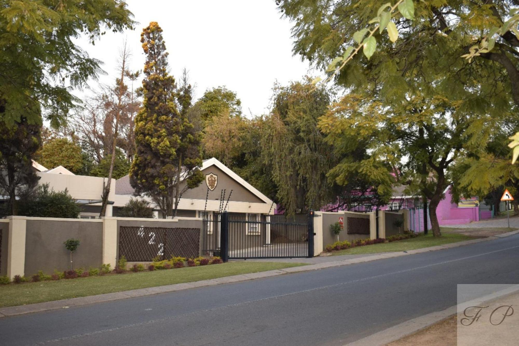 The Giraffe Room At Frederick'S Place Pretoria-Noord Exteriér fotografie