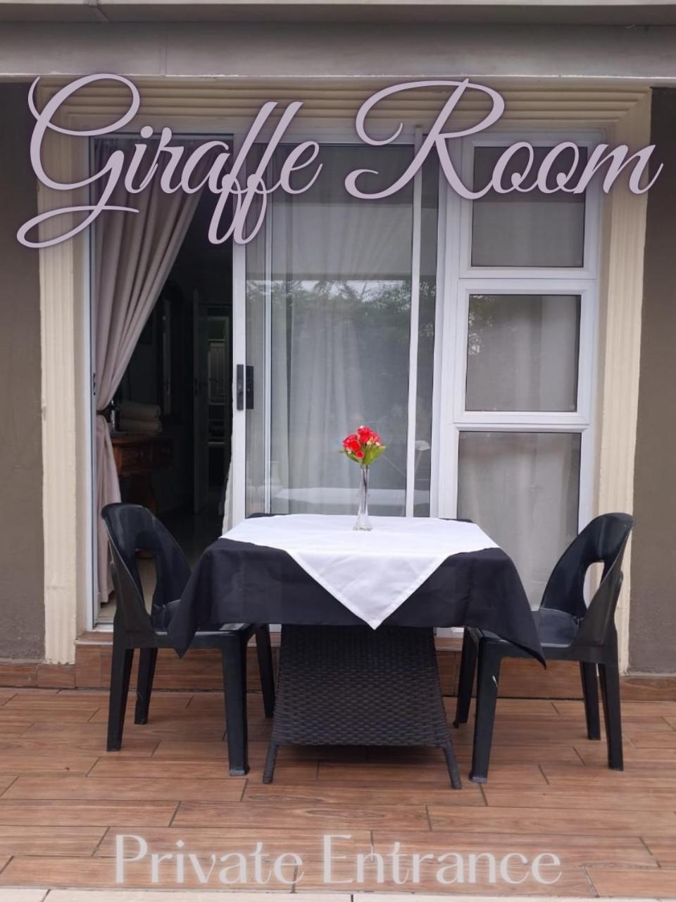 The Giraffe Room At Frederick'S Place Pretoria-Noord Exteriér fotografie